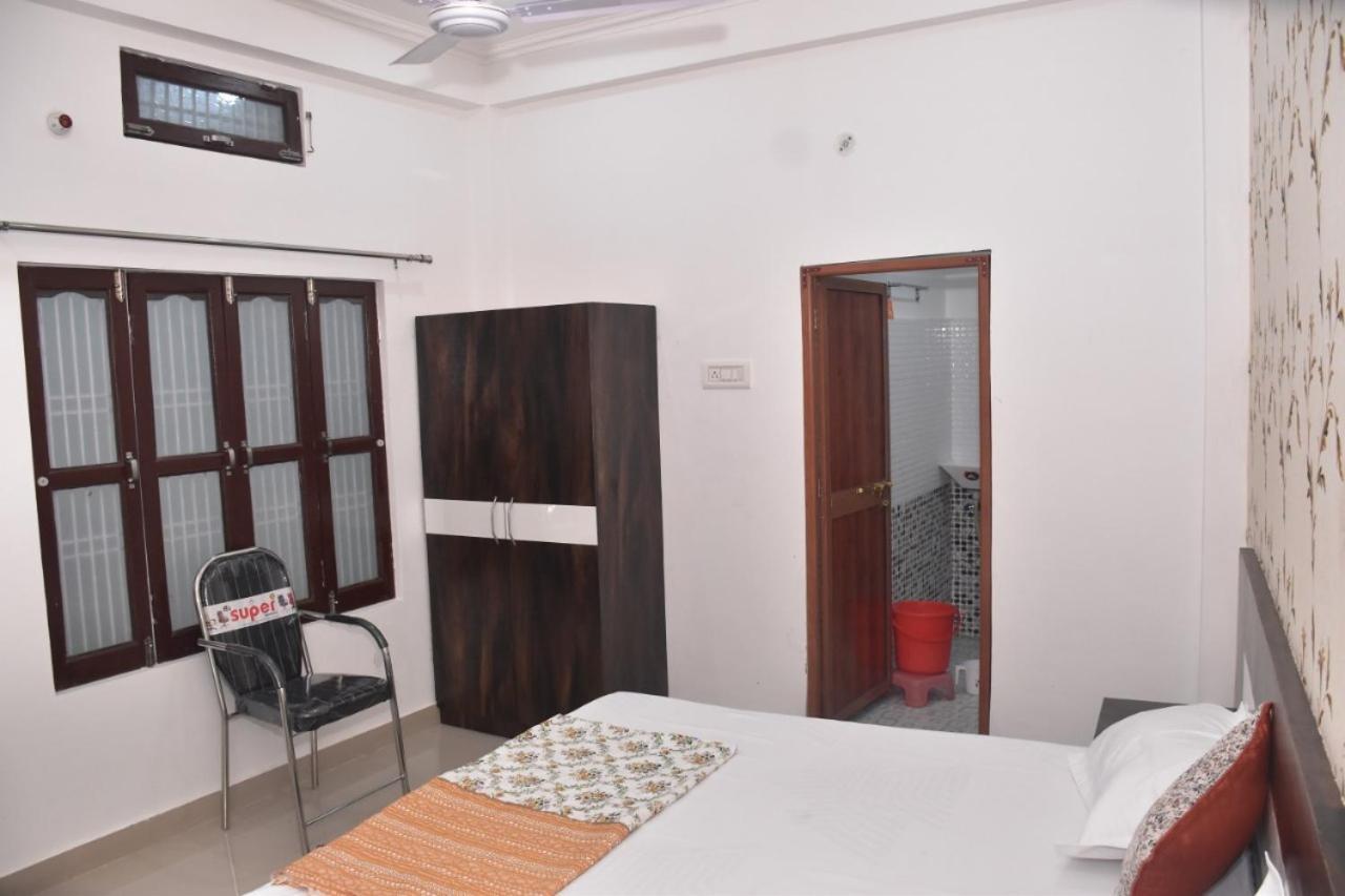 Shree Gorakhnath Guest House Ayodhya エクステリア 写真