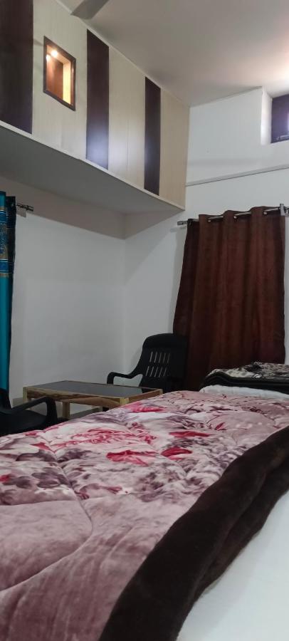 Shree Gorakhnath Guest House Ayodhya エクステリア 写真
