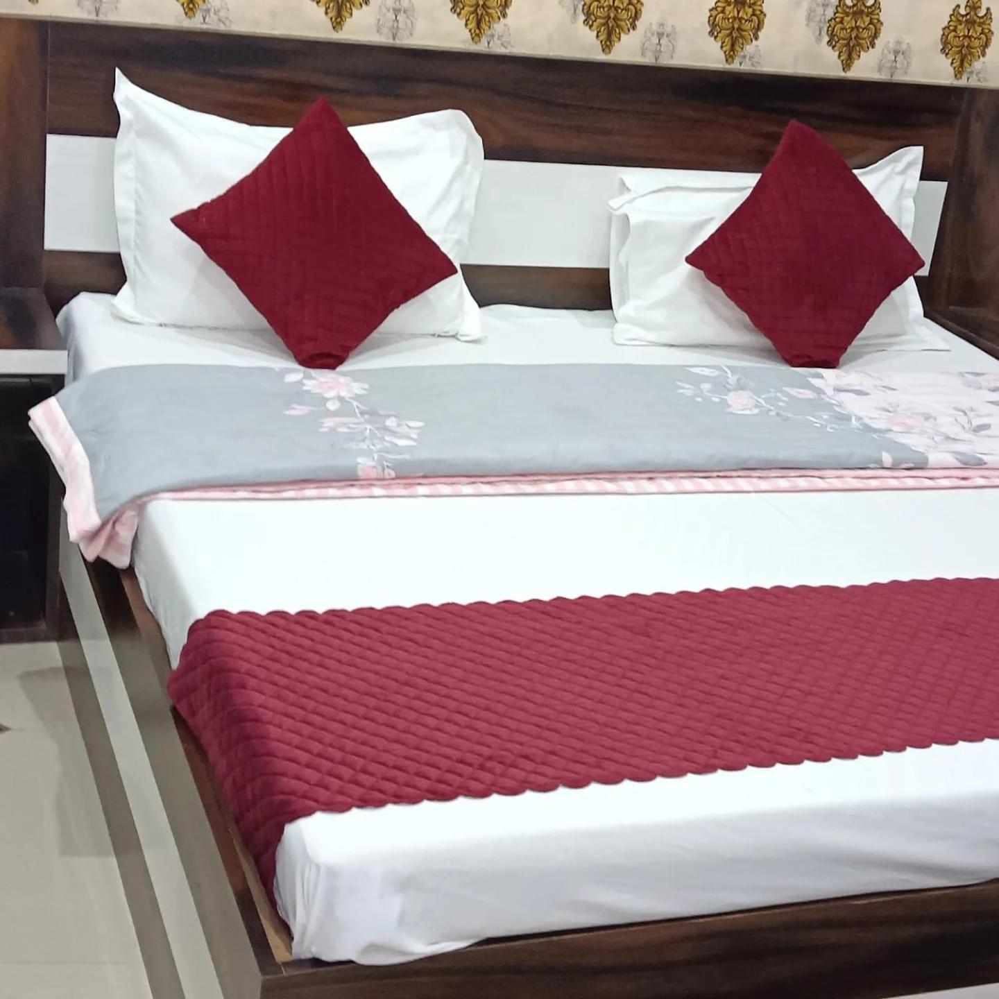 Shree Gorakhnath Guest House Ayodhya エクステリア 写真